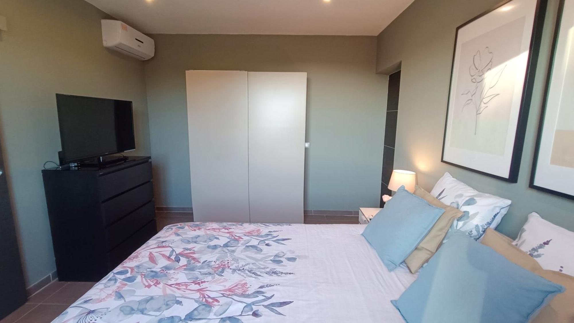 Appartement Pinede Man Yelle Sanary-sur-Mer Exterior photo